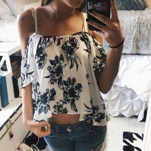 Floral Flowy Off the Should Blouse